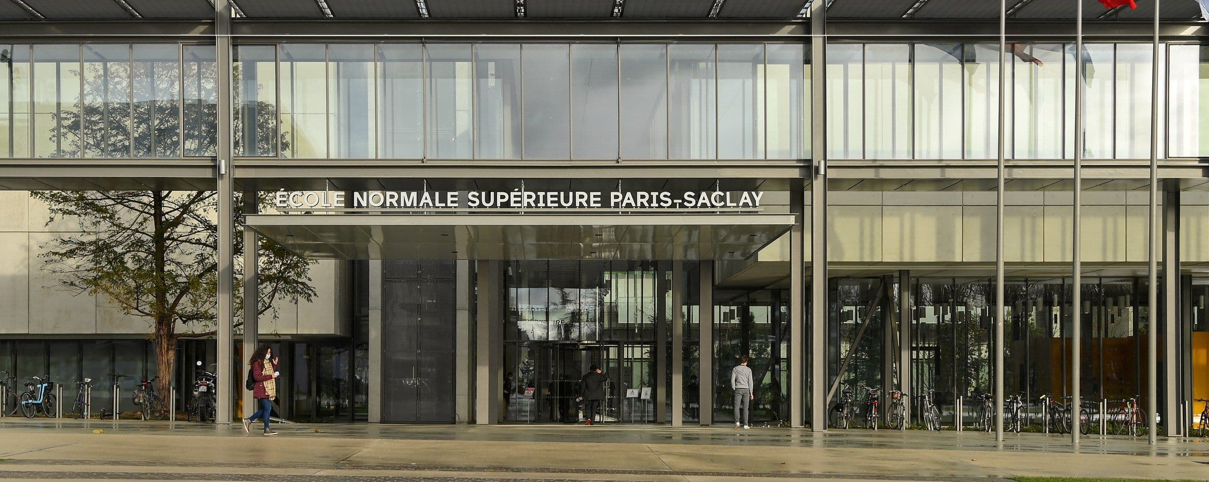 Université Paris-Saclay campus